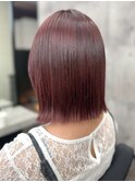 ブリーチなしダブルカラー チェリーレッド 切りっぱなしボブ