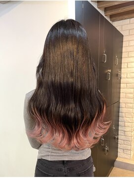 サクラ オモテサンドウ(SAKURA) ホワイトピンクグラデーション/髪質改善/デザインカラー/表参道