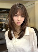 トレンドのレイヤーカット×ミディアム 大阪・梅田