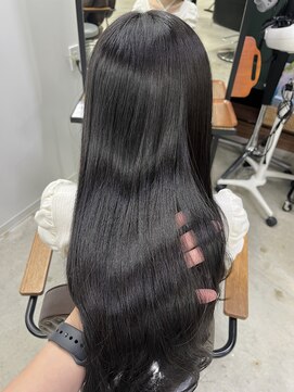 ソピ バイ インビテーション(sopi by invitation) お肌のトーンアップカラー/グレージュ/airi