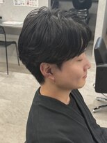リオールバイニアウ(RE:ALL by Niau) MEN’S HAIR/サーフカール/刈り上げセンターパート/新田
