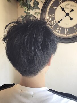 クオレヘアー 瓢箪山店 トップにボリューム♪men'sモテスタイル