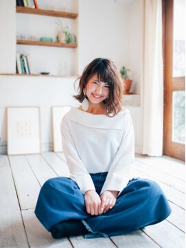 エマージュ 新宿(Emerge) 重めグラマラスボブ