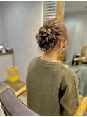 華やかルーズミドルアップ