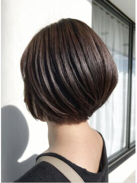 ルミエール(Lumiere) 大人可愛いショートボブ