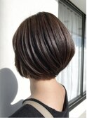 大人可愛いショートボブ