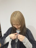 ミュゼリーブル(Musee libre)&nbsp;” ブリーチカラー ツートンカラー ベージュカラー ”