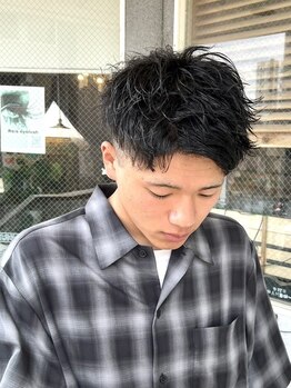 イブ(Eve)の写真/周りが羨むスタイルは〈EVE〉にお任せ◇ツイストスパイラル・波巻き・ニュアンスパーマなど幅広く対応◎