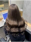 透明感グレージュカラー