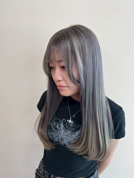 ブリッツ レボ(BLITZ-REVO) イメチェン/ピンクベージュ/アンブレラカラー/前髪/柏駅