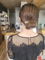 ノニ(no.2)&nbsp;シンプルまとめ髪