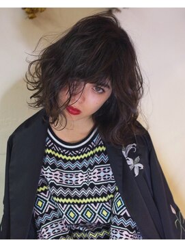 ワエン(WAEN) ダークグレージュ