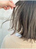 ボブロブヘアカーキグレージュオリーブベージュ大人かわいい小顔