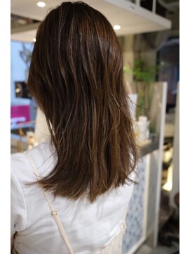 ルーカス(LUCAS) [lucas_guest]細かめハイライトのアッシュベージュ