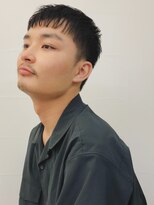 モロコ 神保町 小川町店(moloco)&nbsp;メンズ刈り上げオン眉ニュアンスマッシュベリーショート[神保町]