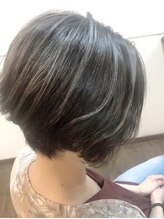 アイリス ヘアデザイン(IRIS HAIR DESIGN)