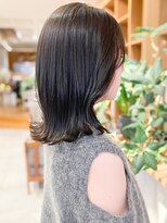 ルエ(rue) ミディアムレイヤー×くびれ×ナチュラルボブ 20代30代40代50代