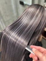 オルズ 渋谷(ALLZ)&nbsp;グレーケアブリーチハイトーンカラー髪質改善トリートメント