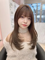 クム(kumu)&nbsp;【kumu】 ワンカールレイヤー/顔周りカット/栄/名古屋