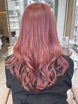 サンク 原宿 表参道(cinq) ハイトーンカラーダブルカラー韓国レイヤーカットピンクベージュ