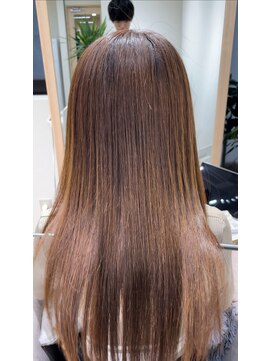 アム 表参道(am) 小顔薄めバンググレージュレイヤーロング前髪パーマ黒髪