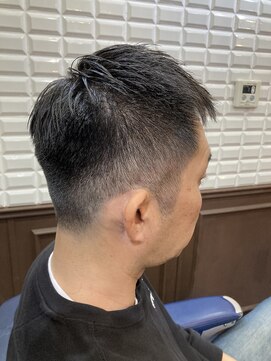 ルピナス 中田(Lupinus) 骨格矯正メンズ刈り上げショート