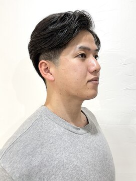 グラビートーキョー(GRABY tokyo) 大人のサイドパート×ツーブロックスタイル