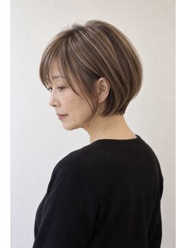 ウル(ulu) 髪質改善　ハイライト　ショート　白髪ぼかし　名東区美容院