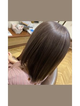 綾瀬 ダズルヘアデザイン(Dazzle Hair Design) ラベンダーアッシュ/ブリーチ/カラー