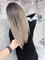 ユニ(Uni.)&nbsp;大人可愛い20代30代40代小顔