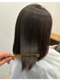 ミディアムストレートブルーアッシュカラー
