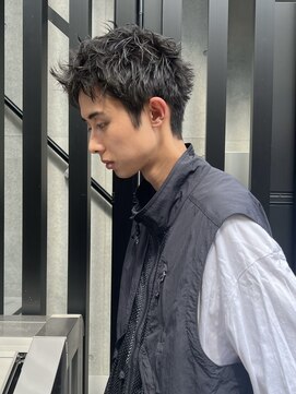 ヒュージ 三軒茶屋(huge) ツイストスパイラル/スパイキーショート/ツーブロックマッシュ