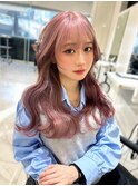 シースルーバング　韓国ヘア　顔周りレイヤー　アッシュピンク