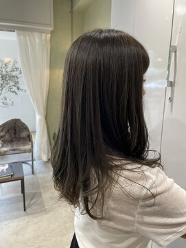 ジェムバイアルテフィーチェ(gem by artefice) オリーブグレージュカラー