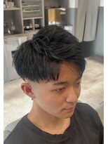 ノイセル 西本町(Noisyle)&nbsp;スキンフェード短髪七三アップバンクショート