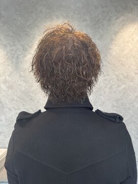 スタッド 松戸(stud. Men‘s) マッシュウルフ×波巻きパーマ