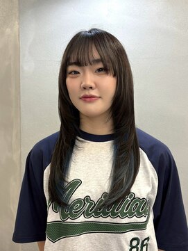 オーク あざみ野(OAK) 顔周りレイヤーで小顔見せ