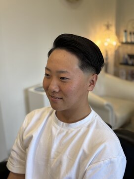 ヒロザバーバー(HIRO THE BARBER) スキンフェード　宇部市/理容室/理容院/メンズカット