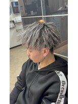 ヘアーグランデシーク(Hair Grande Seeek)&nbsp;ホワイトメッシュパイルツイストパーマフェード