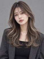トリニティ(trinity)&nbsp;ハイライトバレイヤージュ ミルクティーベージュ レイヤーカット