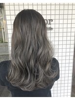 ヘアーアンドライフ ドア(hair&life Door)&nbsp;バレイヤージュ×シルバーグレージュ