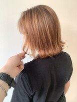 フォーク FOLK&nbsp;【FOLK】外ハネ 切りっぱなしボブ Wカラー ペールオレンジ☆