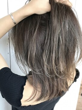 シルクレイ 吉祥寺店(Silk-lei) #ハイライトグラデーションカラー#アッシュグレージュ#吉祥寺