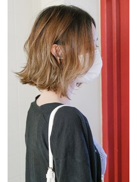 ルーシー ヘアデザインワークス(Lucy Hair Design Works) サロンワーク×外ハネミディアムボブ