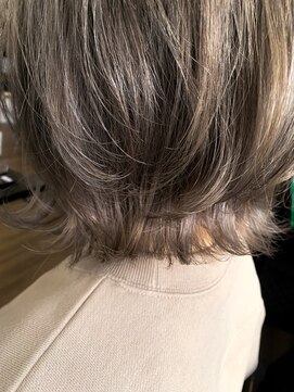 ライフ 忍ケ丘店(Lyfe) 切りっぱなしボブ_ボブルフクールショート_35