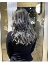 アルカナ 明治神宮前原宿(ARCANA)&nbsp;バレイヤージュ　デザインカラー　ハイライト　ホワイトベージュ