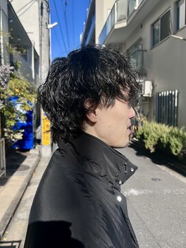 オムファミーユラグ(homme, famille raugh) マッシュウルフ