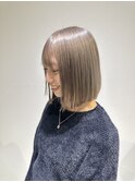 ボブ/切りっぱなし/ハイトーン/ベージュ/10代20代30代