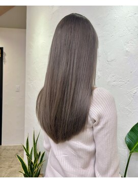 イット(it.) kana グレージュ ケアブリーチ