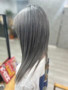 モアナ 逗子(MOANA) ホワイトシルバー